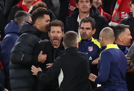 Simeone Blames Confrontation with Fan on ‘Getting Insulted All Game’