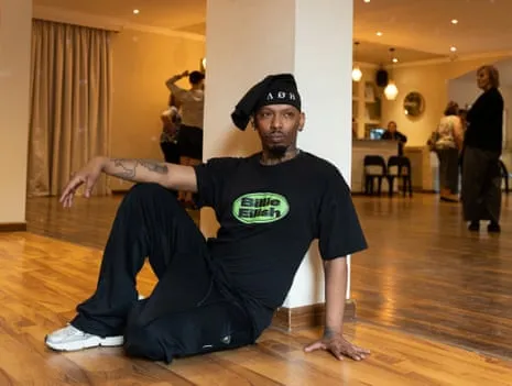 African Movement Artist Lee-ché Janecke Aims of Worldwide Reach